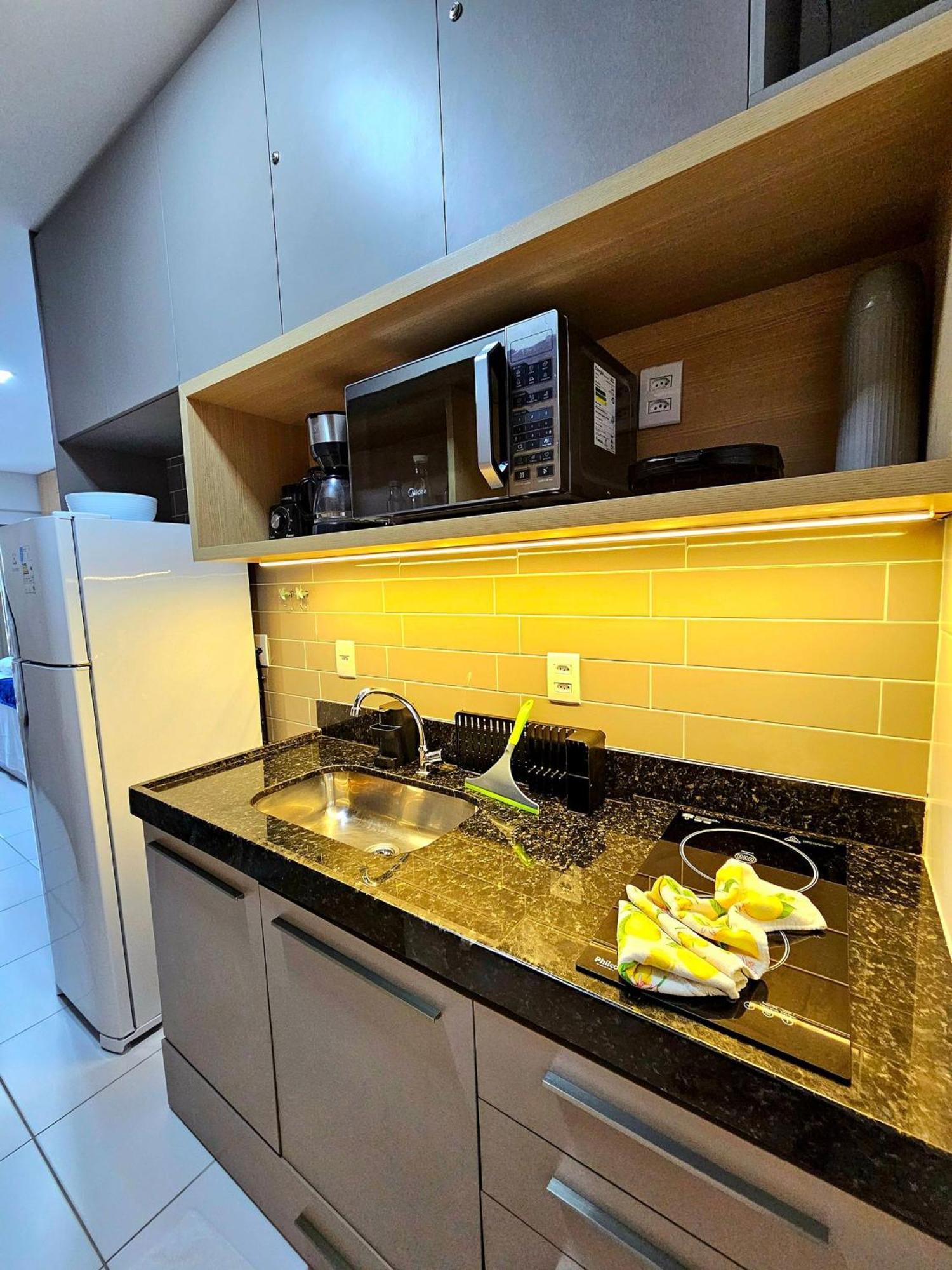 Makia O De Muro Alto By Hm Apartment